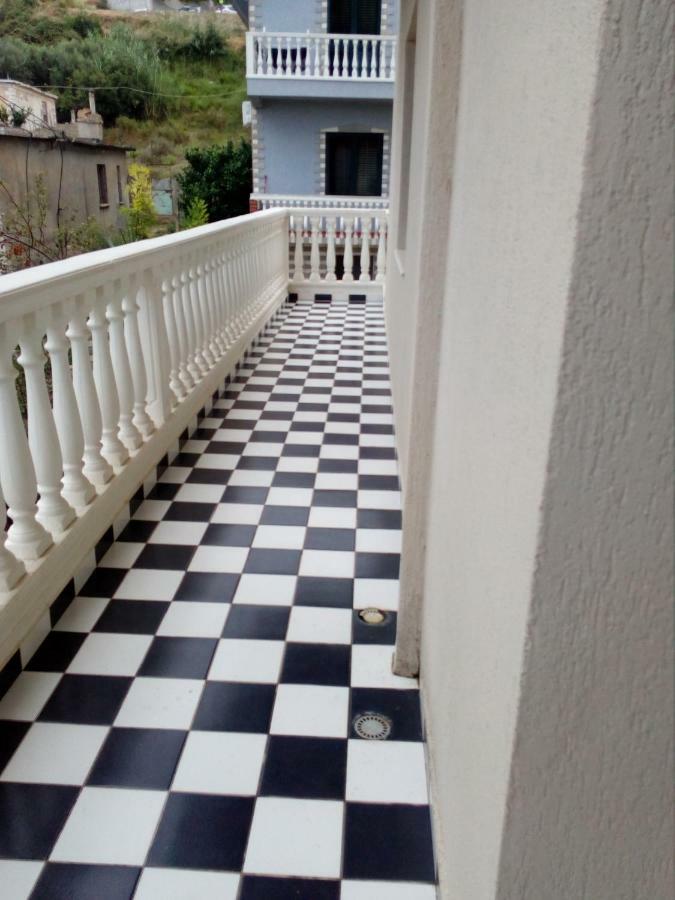 Apartament Gloria&Mitati Orikum Zewnętrze zdjęcie